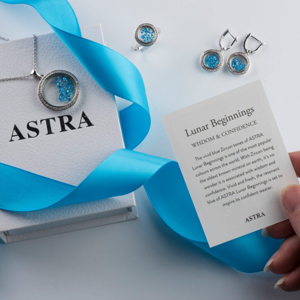 Common_Jewellery_Gift_Mistakes_Men_Make